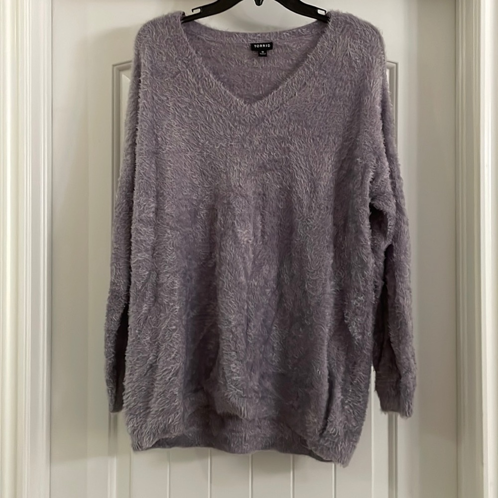 🔥 2 for $15! 
Fuzzy Sweater